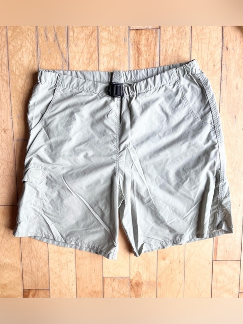 MEC Lightweight Hiking Adjustable Belt Beige/Grey Cargo Shorts Size Large